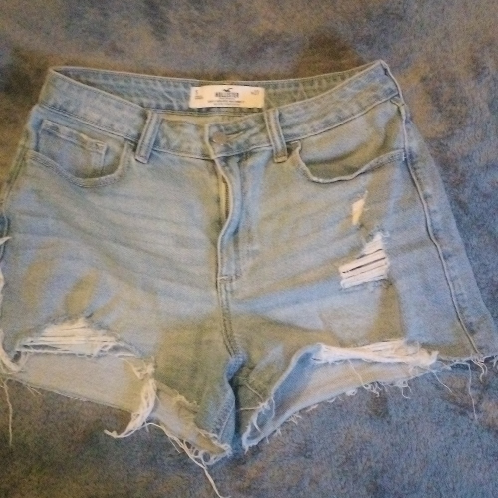 Hollister Curvy High Rise Mom Short sz5